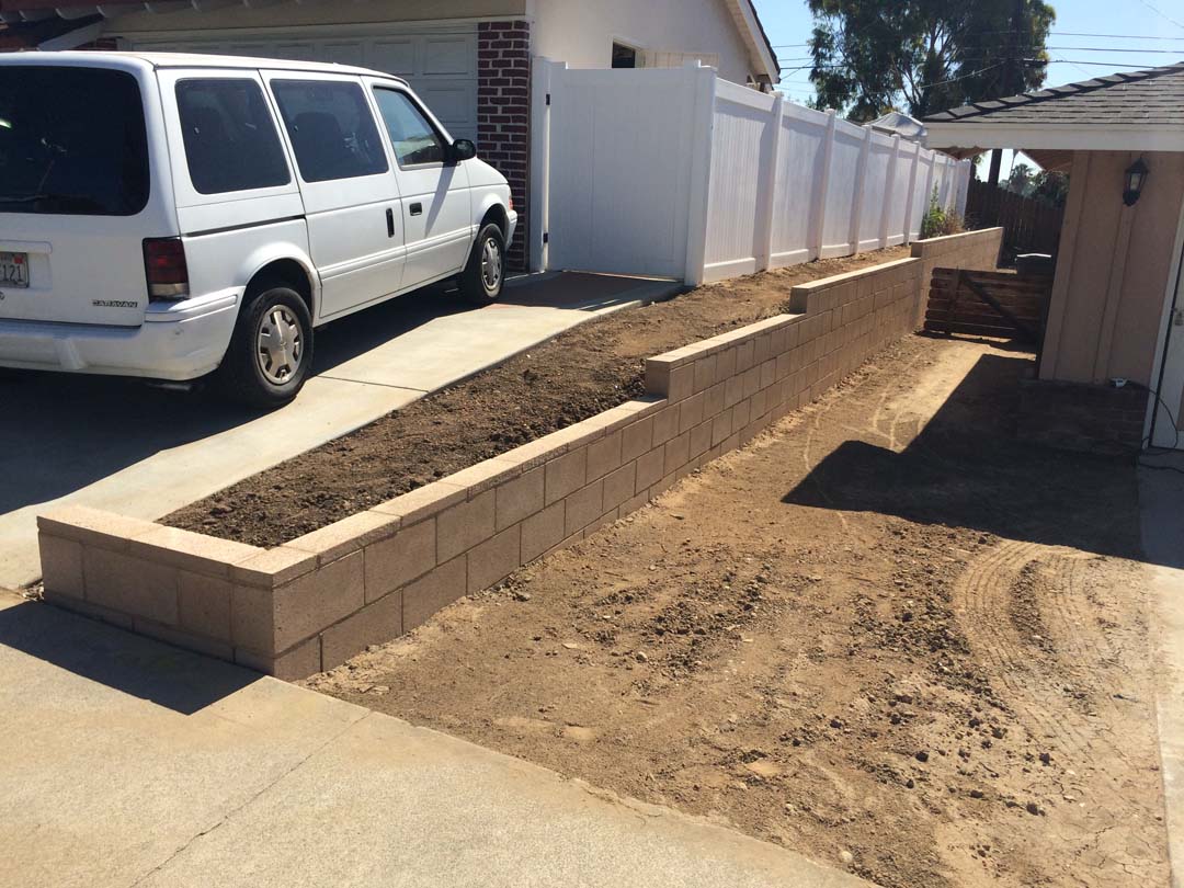 cmu-block-walls-contractor-masonry-concrete-stone-block-pavers ...