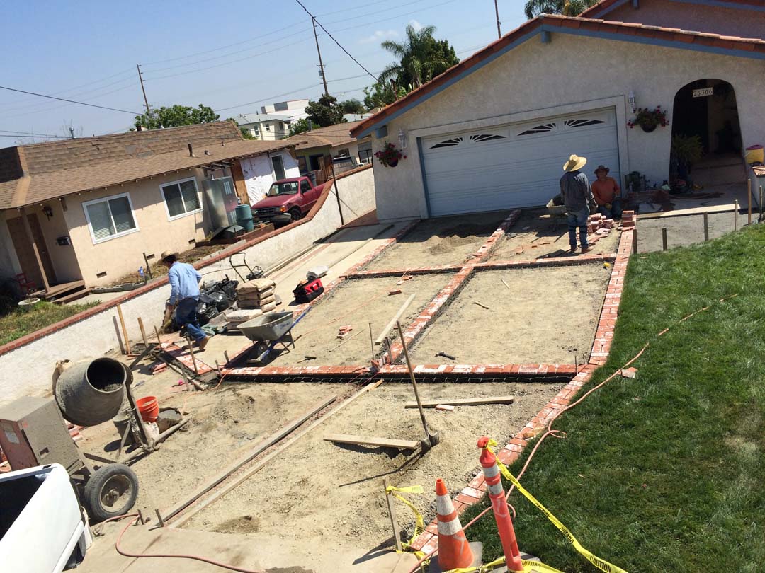 concretedrivewaybrickribbonlomita90717contractormasonryconcrete