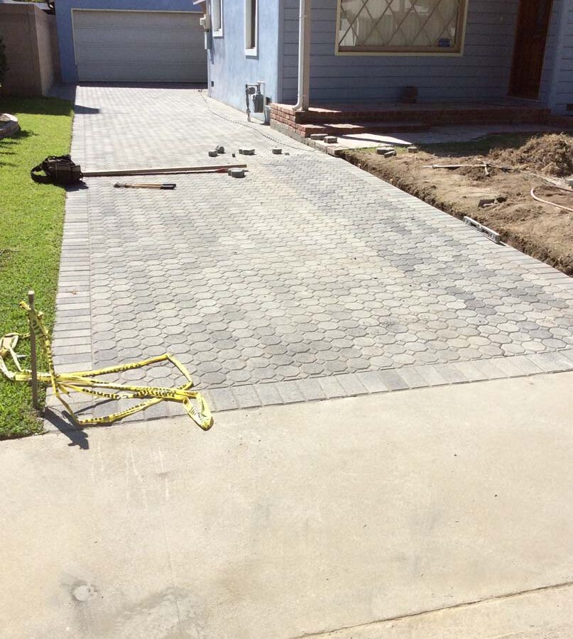 Construction of new pavers for a driveway, please view the catalogs on our website for ideas for your new driveway, walkway, or patio. Pacificland Constructors