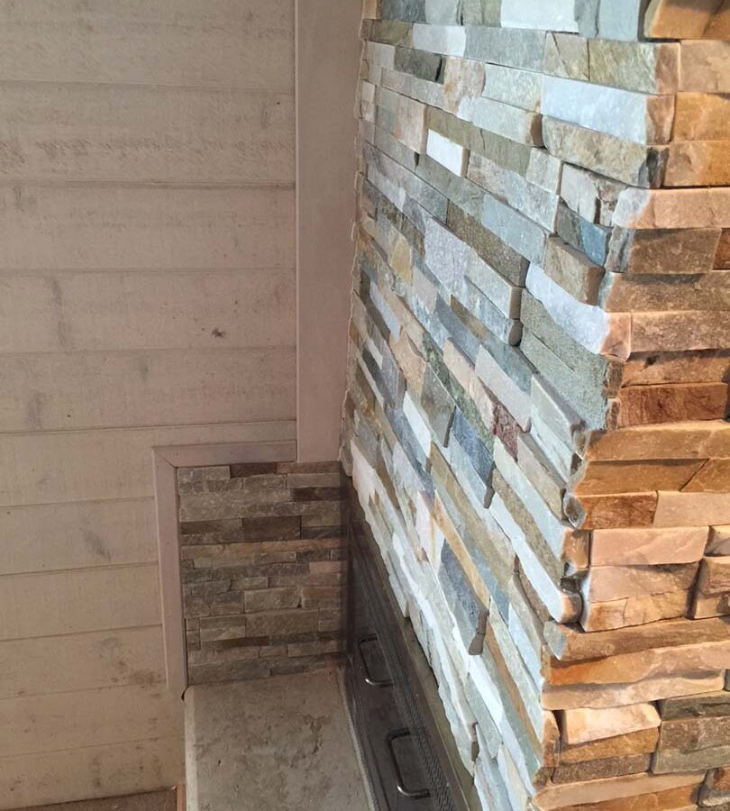 Stone veneer creates a great natural and relaxing theme for fireplaces. Pacificland Constructors