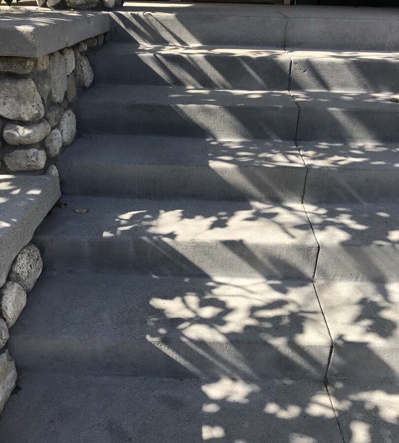 New front yard concrete work for the entrance of a home in Eagle Rock, Los Angeles, CA. Joints are saw cut to control cracks. Pacificland Constructors