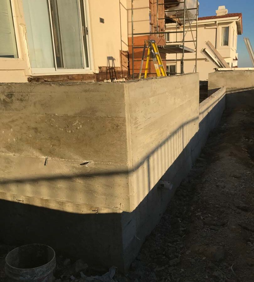 Poured a new custom concrete planter in Palos Verdes Estates, CA. Pacificland Constructors